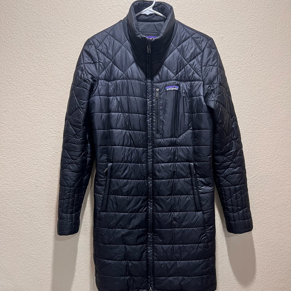 Woman’s Patagonia Winter Puffer Parka Jacket
